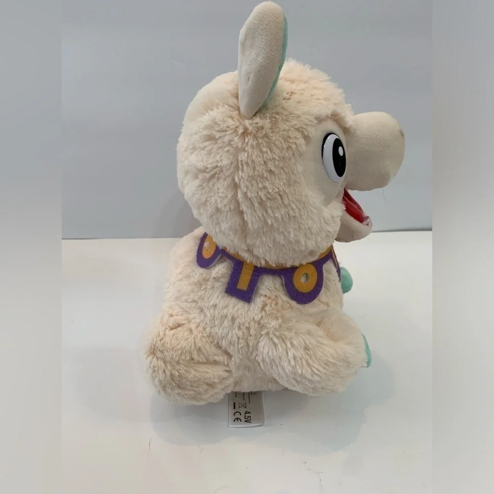 Club Petz Spitzy The Funny Spitting Llama Interactive Plush IMC Toys 2019 kids